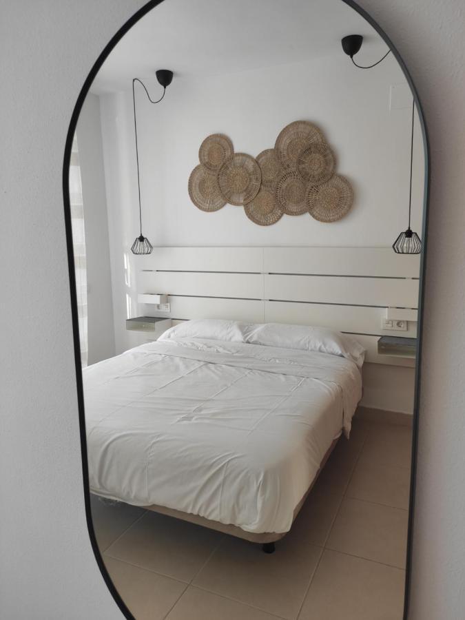 Апартаменти Oasis Roma Рокетас-де-Мар Екстер'єр фото